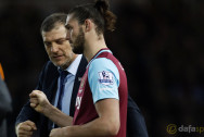 West-Ham-United-manager-Slaven-Bilic-and-Andy-Carroll