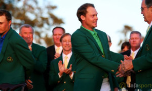 Danny-Willett-Masters-green-jacket-Jordan