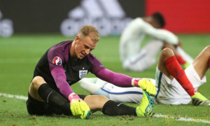 Hart-shoulders-England-blame