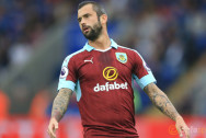 Burnley-Steven-Defour