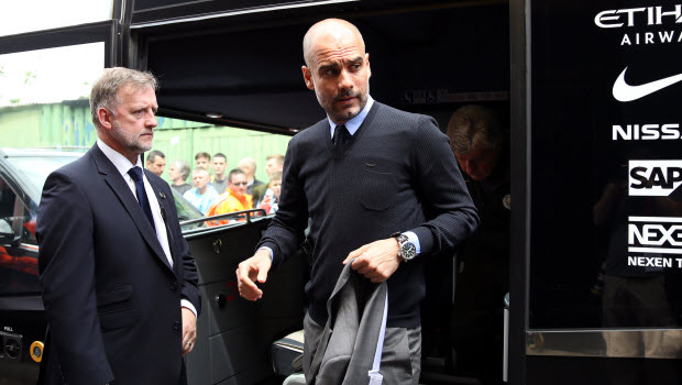 Pep-Guardiola-looking-for-right-signings